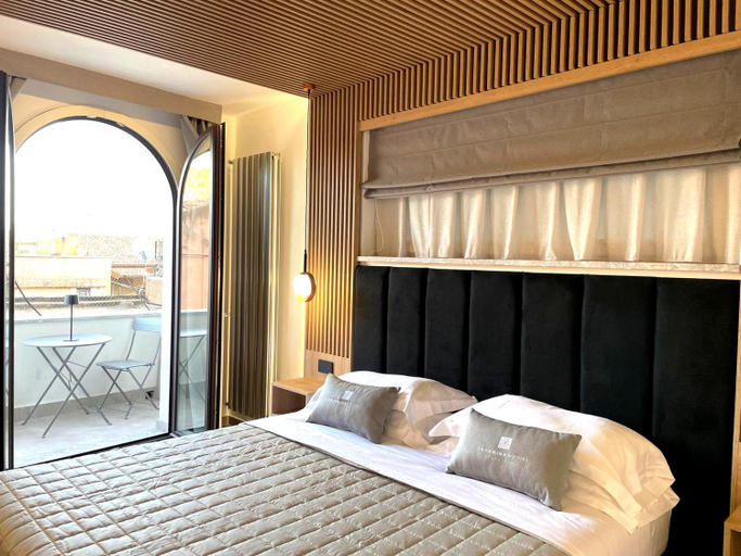 Others 4, Taormina Rooms centro storico, Messina