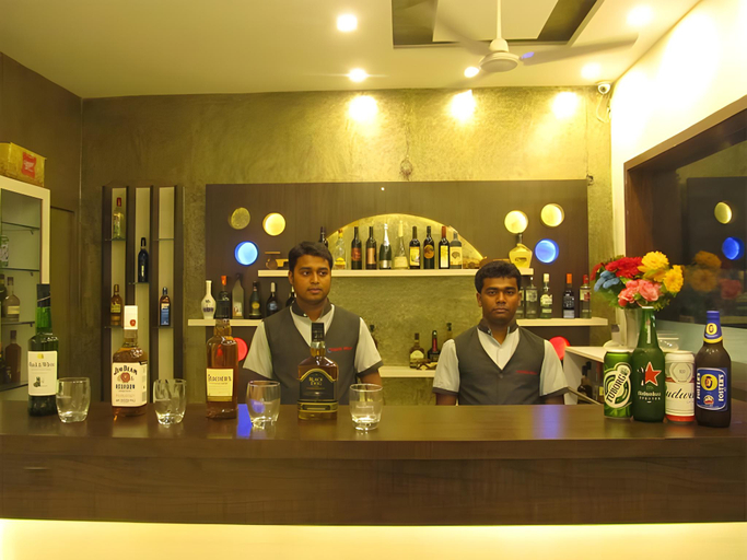 Food & Drinks 3, Hotel Ambica, Daman