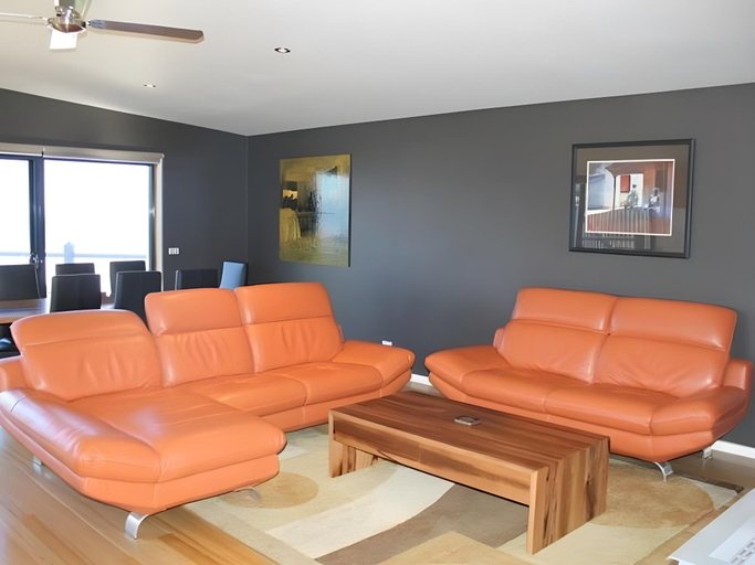 Others 4, Achilles Townhouse, Colac-Otway - South