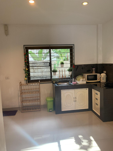 Others 4, Kata House, Phuket Island