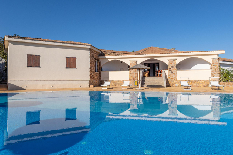 Sport & Beauty, Chic Villa Antonina num2180, Olbia-Tempio