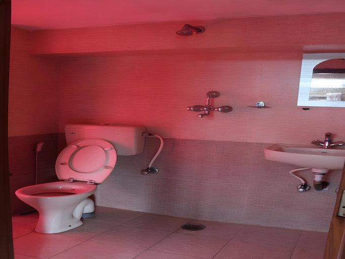 Bathroom, Siddhi Laxmi Guest House, Bagmati