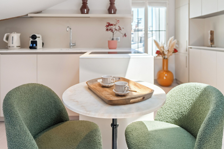 Private kitchen 5, 1537 Bourg Tibourg, Paris