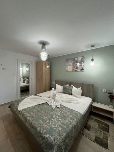 Others 3, Casa Timerar, Mangalia