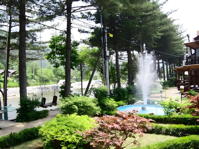 Others 2, Eoullim Pension Starlight Yard, Pyeongchang