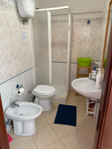 Others 2, Ponzamania Appartamenti da Silverio, Latina