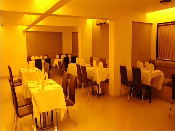 Food & Drinks 5, Hotel Tanish Residency, Raigarh