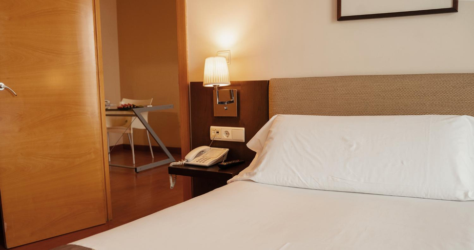 Bedroom 3, Vertice Sevilla, Sevilla