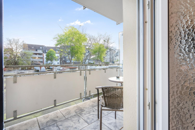 Others 4, Urban Retreat Apartment - Whirpool - Top Lage, Köln