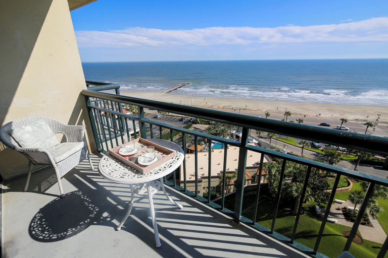 Others 5, Luis' Lair by Ryson Vacation Rentals, Galveston