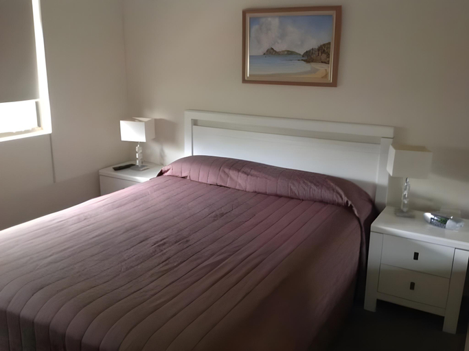 Bedroom, L'Amor Holiday Apartments, Livingstone - Pt B