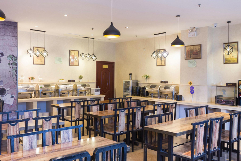 Food & Drinks 5, GreenTree Henan Luoyang Kaiyuan Road Guanlin Express Hotel, Luoyang