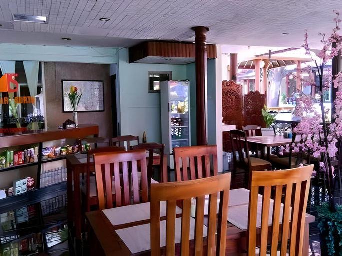 5, Hotel Ikhtiar Surya, Banyuwangi