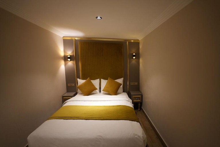 Bedroom 3, Taksim Valens Hotel, Beyoğlu