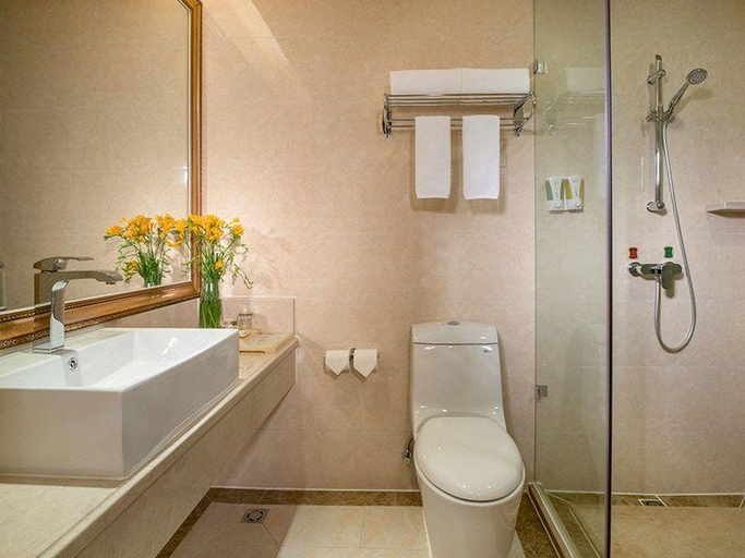 Bathroom 3, Vienna Hotel Jiangsu Yangzhou Baoying Times Plaza, Yangzhou