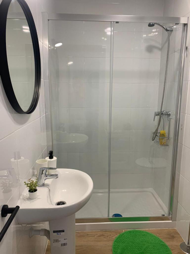 Bathroom 2, Apartamentos Alcazaba, Málaga