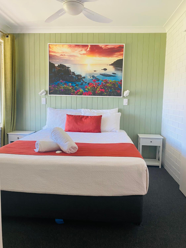Bedroom 2, Iluka Motel NSW, Clarence Valley- Coast