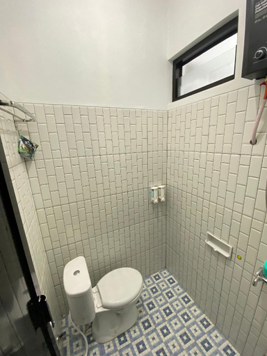 Bathroom 4, The NataGraha Villa's, Wonosobo