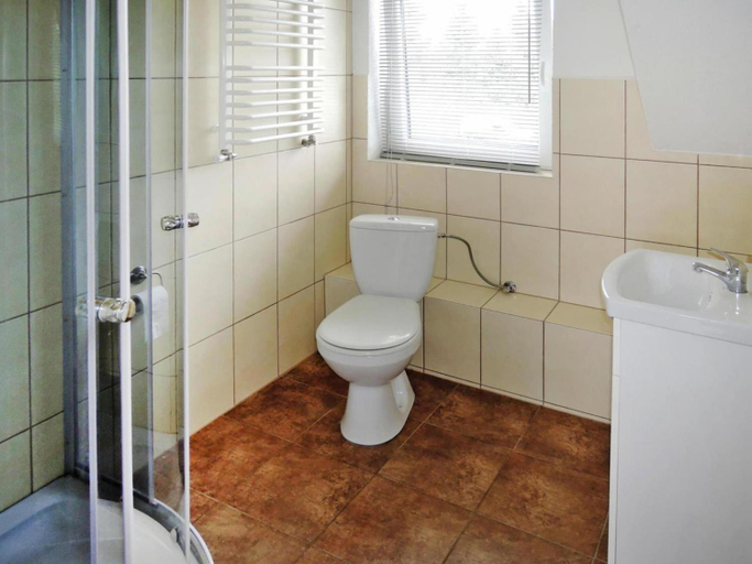Bathroom, Semi-detached big house for 16 persons by the lake in Troszyn, Kamień