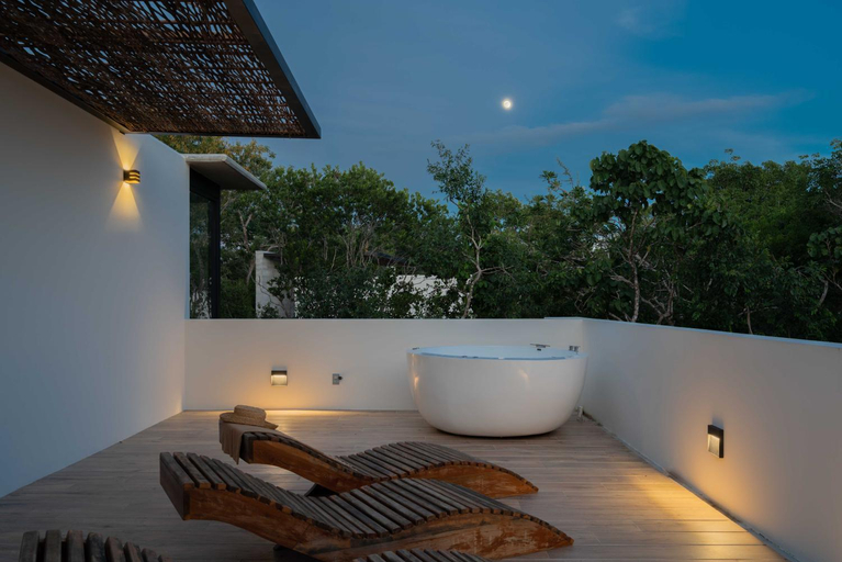 Bathroom 4, Twelve O'Clock - Luxury Villas, Cozumel
