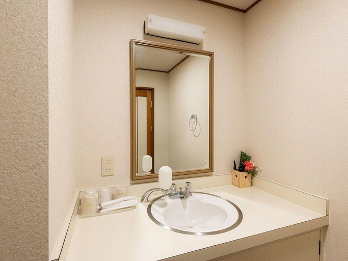 Bathroom 4, Toenkan, Misasa