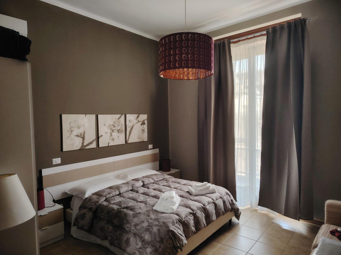 Others 4, B&B Lucana 22, Matera