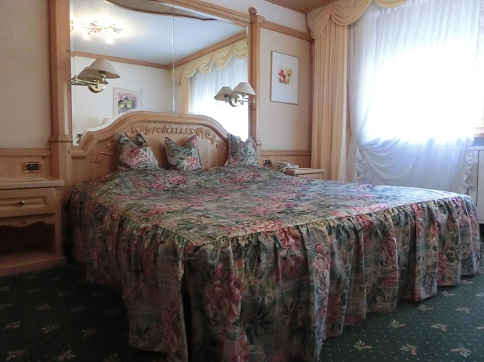Bedroom 2, Garni Criss, Bolzano