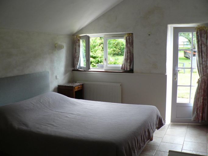 Bedroom 2, Les ecuries de Bel Air, Morbihan