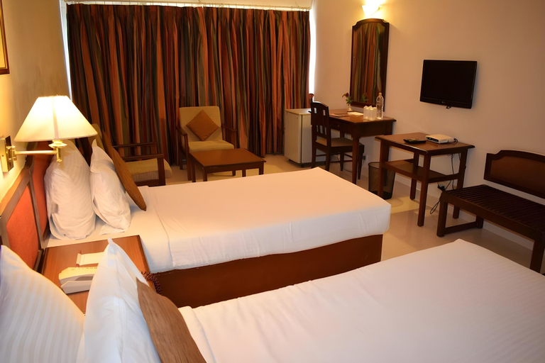 Bedroom 3, Abad Fort, Ernakulam