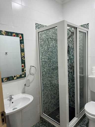 Bathroom 4, Pousada Praia Maria, Praia