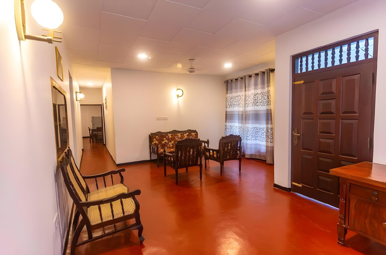 Others 4, Aurelle Villa, Habaraduwa