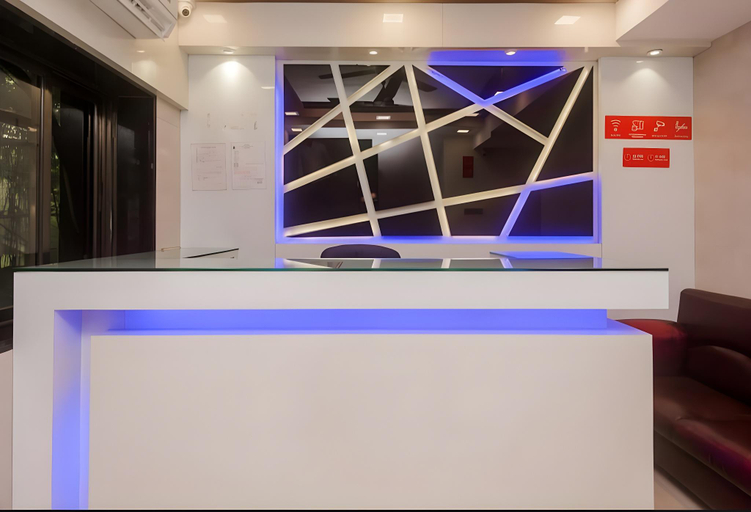 Others 5, Hotel Plaza - Near Byculla Railway Station, Mumbai City