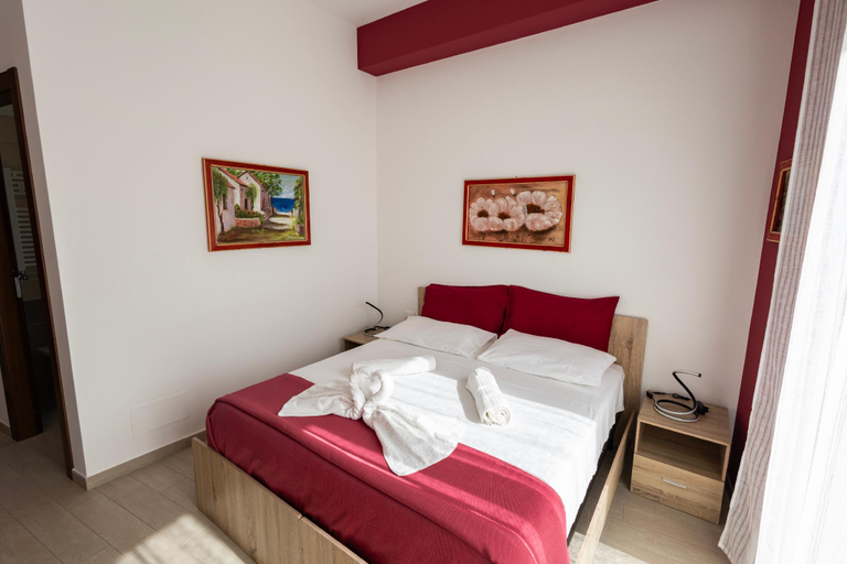 Bedroom 3, Palermonamour Art Gallery Suite, Palermo