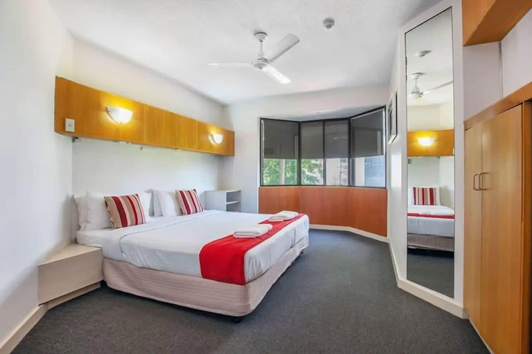 Bedroom 3, Tiki Hotel Surfers Paradise, Gold Coast