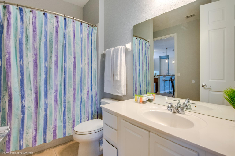 Bathroom 4, Beautiful Condo w/ Private Balcony! Near Universal, Orange