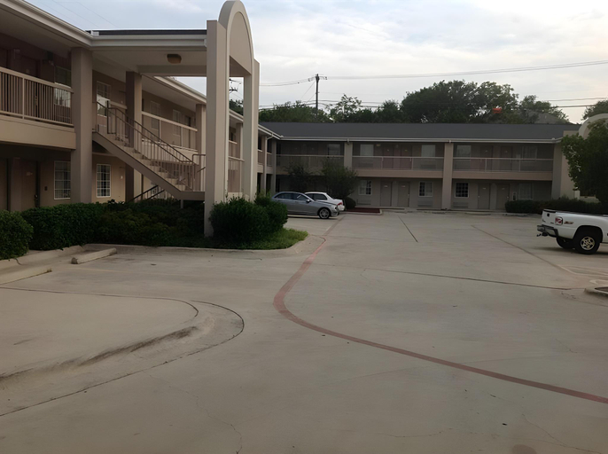 Exterior & Views, Heights Inn by Townhouse Harker Heights, Bell