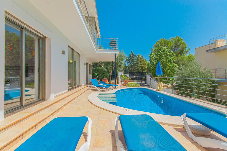 Sport & Beauty 1, Villa Alcanada Lighthouse, Baleares