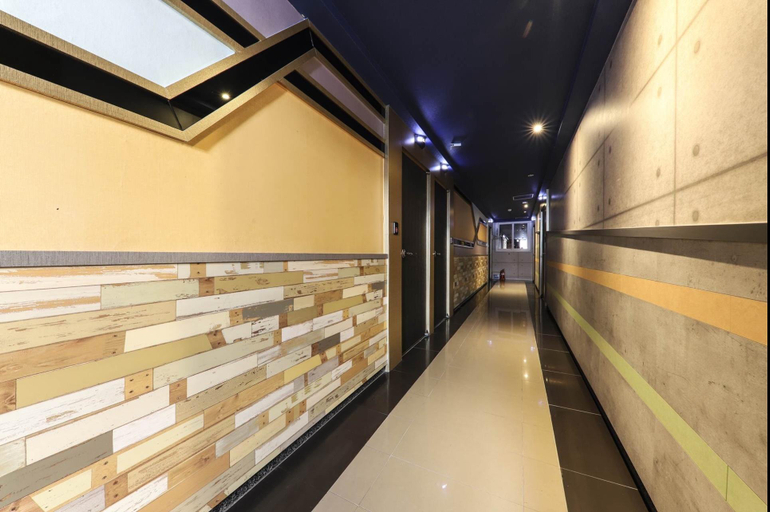 Others 3, Gwangalli Hotel A, Suyeong