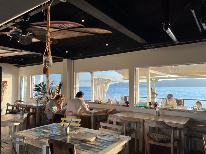 Food & Drinks 5, BeachHouse Geragera, Akashi