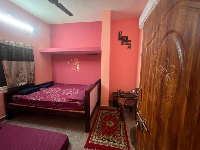 Bedroom 2, TPS LODGE, Tiruvannamalai