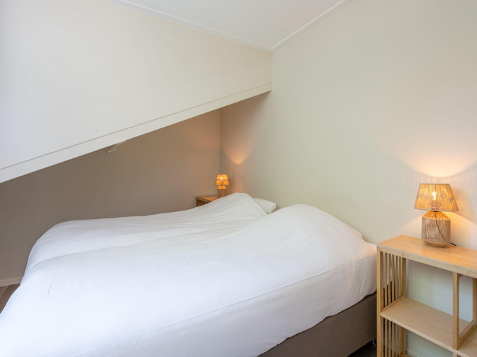 Bedroom 2, Bungalow near Lake Veere with Sunny Terrace, Noord-Beveland