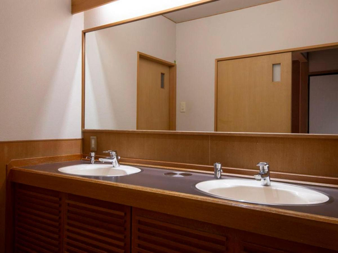 Bathroom 3, KKR Yuzawa Yukiguni, Minamiuonuma