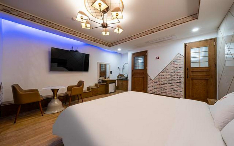 Bedroom 4, Cheongju Pasta, Cheongju