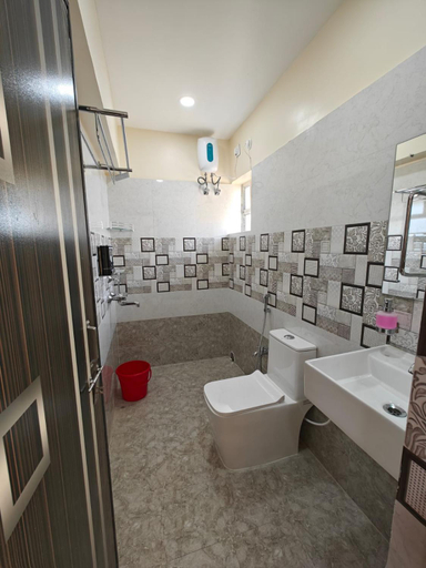 Bathroom, Twilight Residency, Khordha