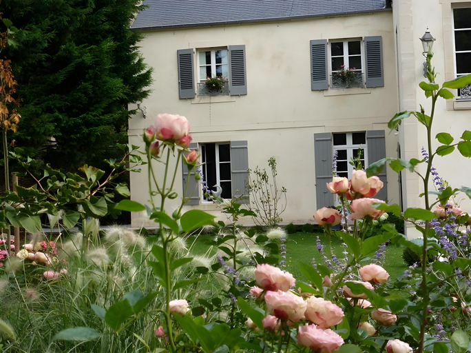 Others 4, Le Petit Matin, Calvados