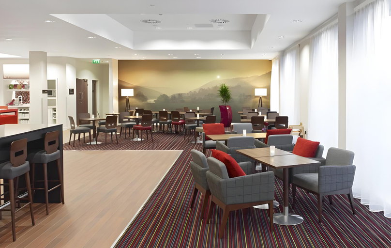 Food & Drinks 3, Ty Hotel, Monmouthshire