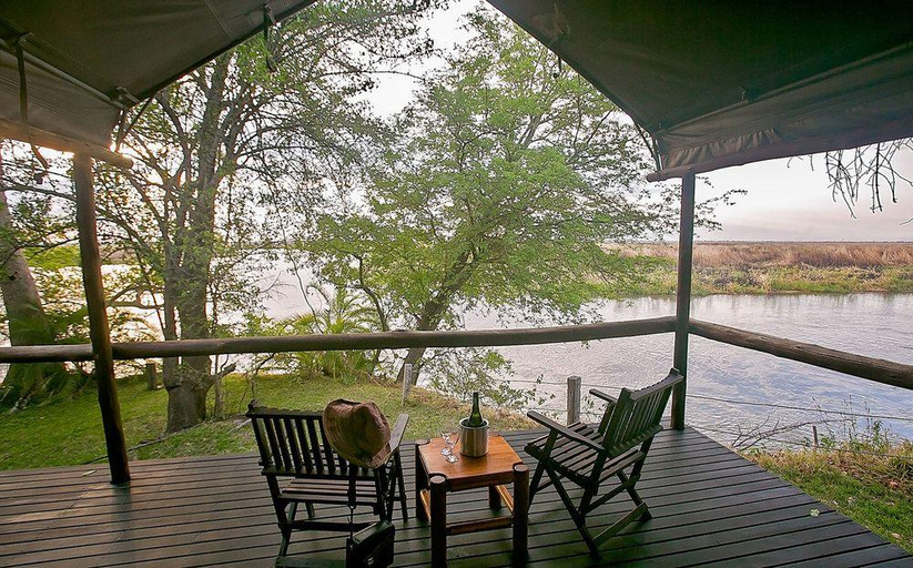 Others 3, Xaro Lodge, Ngamiland West