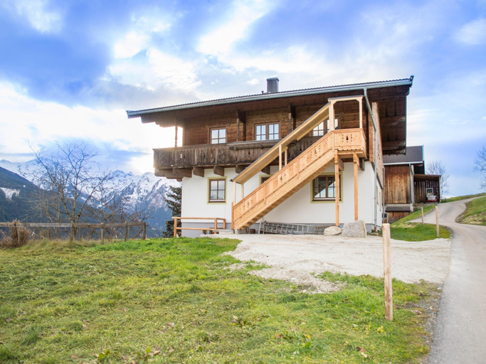 Others 5, Apartment in Mittersill near KitzSki Lift, Zell am See