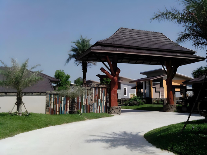 Others 4, Tong Hotel, Muang Maha Sarakam