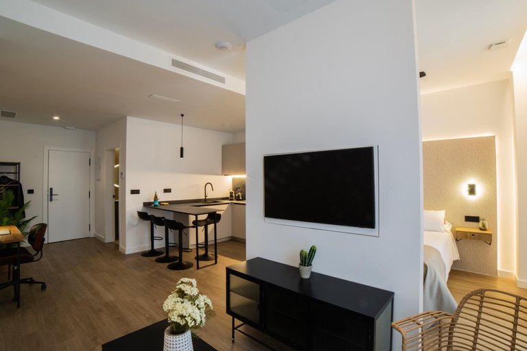 Others 2, Demetrio By Alma Suites, Valencia